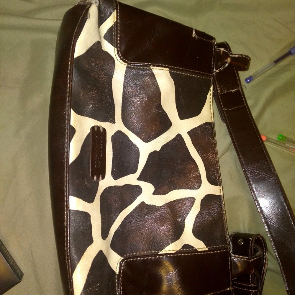 NINE CO purse